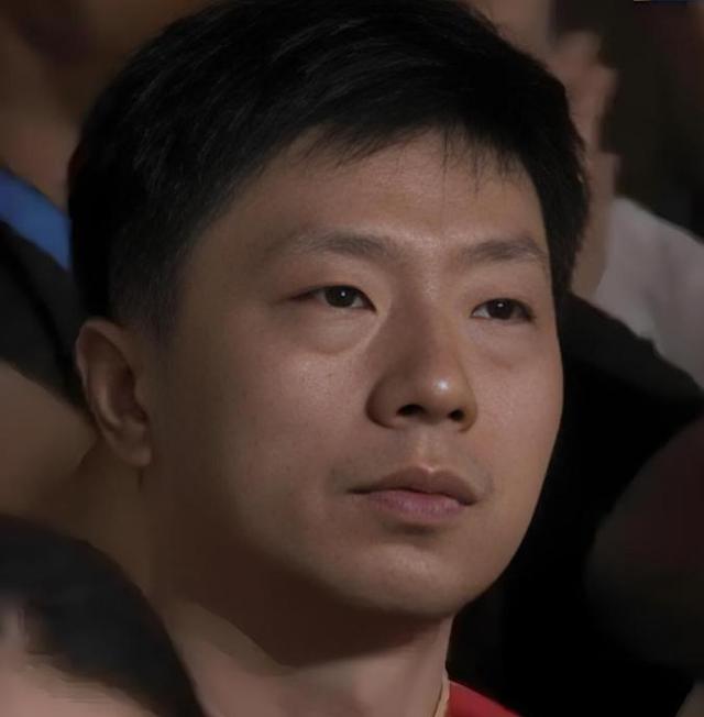 马龙赛后接受采访：电竞国家队是我最难对付的对手